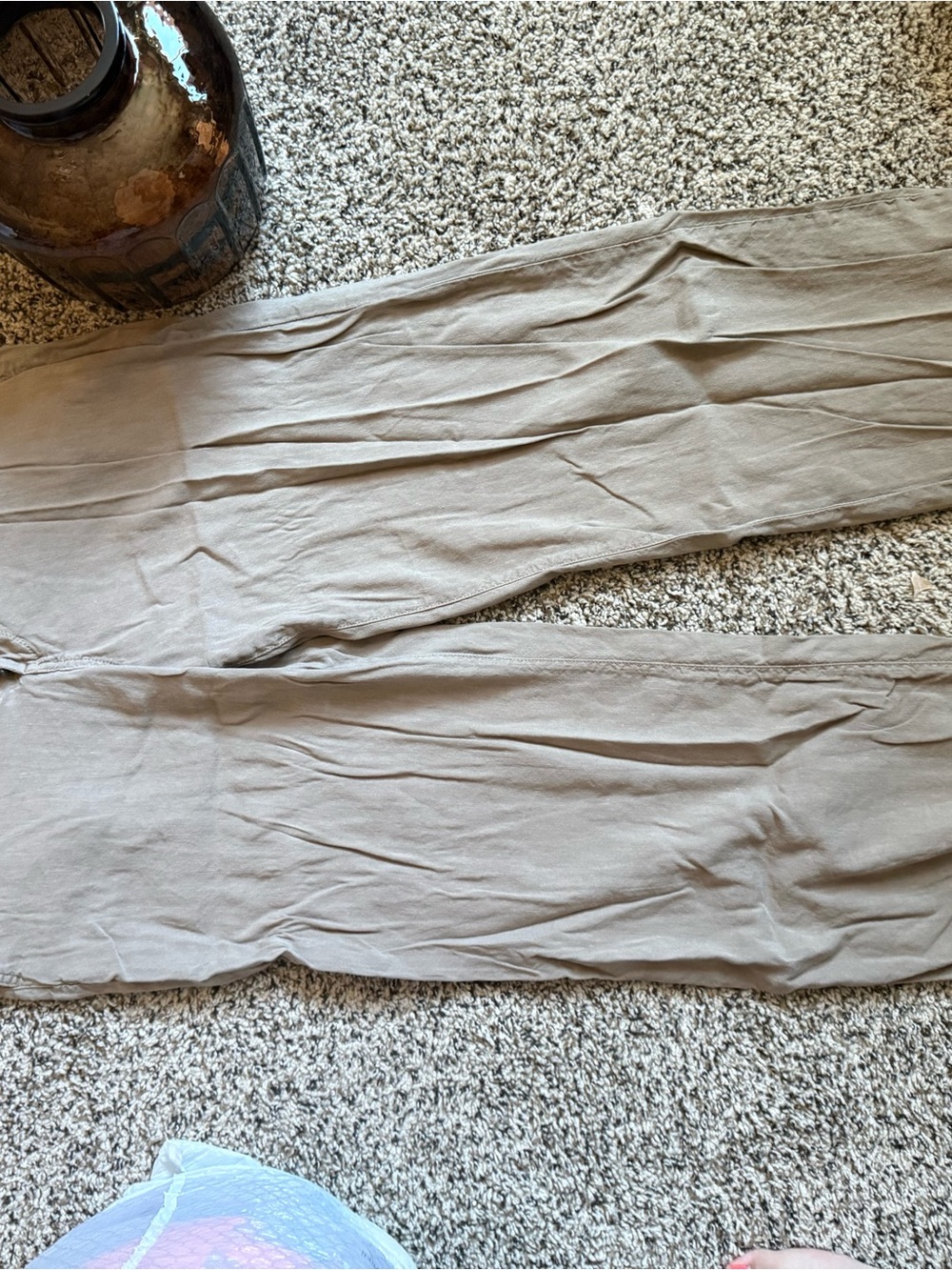 Kut from the Kloth Women’s Taupe Straight-Leg Pants